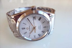 Eterna Kontiki quartz 1982 | Vintage watches for sale